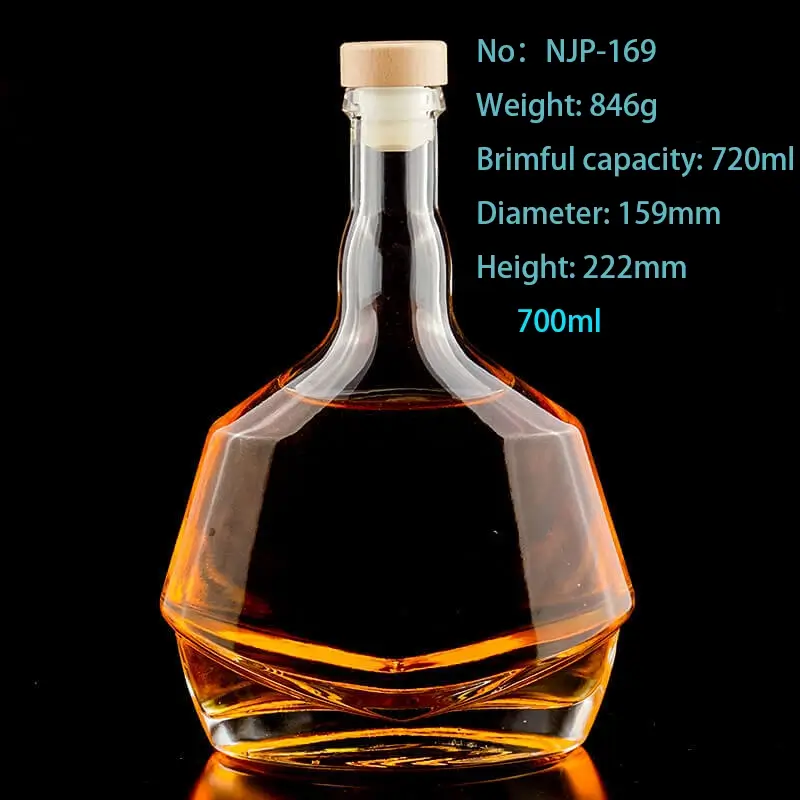 Custom 700ml Oblique Shoulder Liquor Glass Bottle – Empty Tequila Spirits Bottle with Cork
